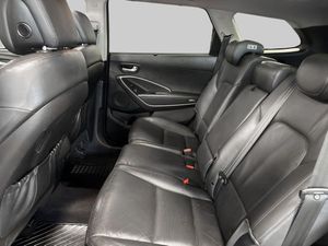 Hyundai Grand Santa Fe bild 8