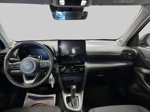 Toyota Yaris Cross bild 11