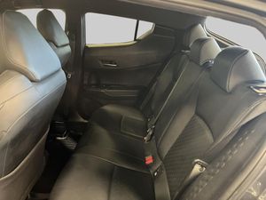 Toyota C-HR bild 11