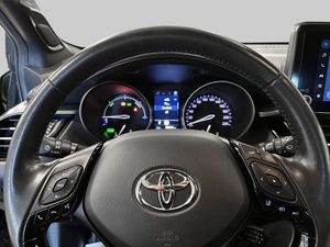 Toyota C-HR bild 15