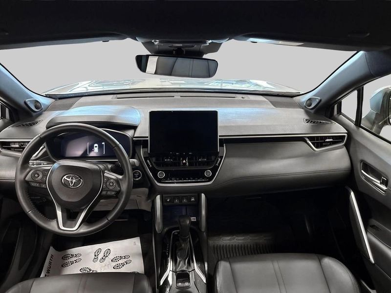 Toyota Corolla Cross bild 12