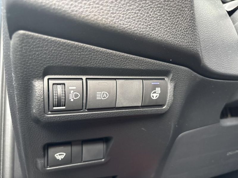 Toyota Corolla Cross bild 19