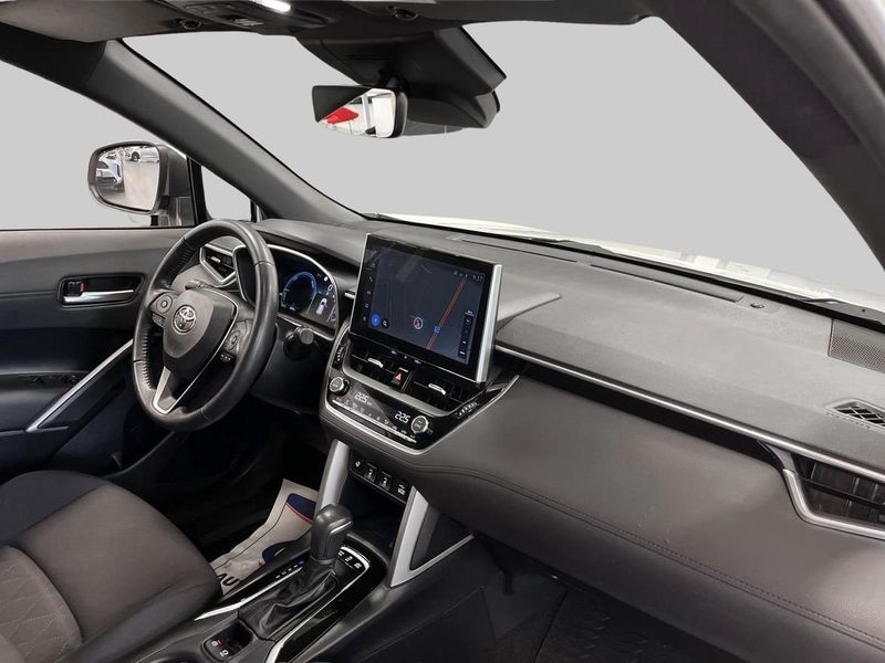Toyota Corolla Cross bild 10