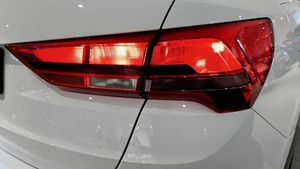 Audi Q3 bild 14