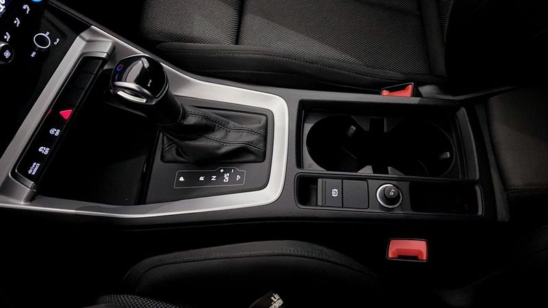 Audi Q3 bild 16