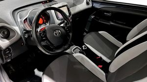 Toyota Aygo bild 7