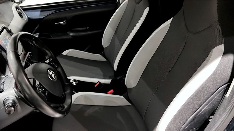Toyota Aygo bild 8