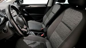 Volkswagen Tiguan bild 8