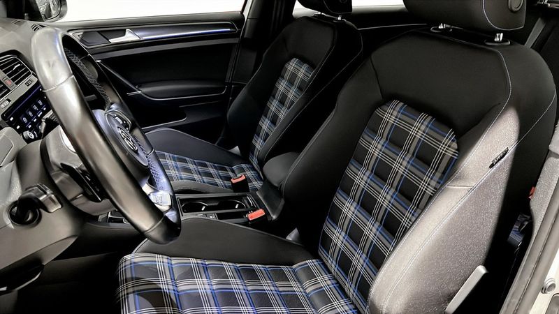 Volkswagen Golf bild 8