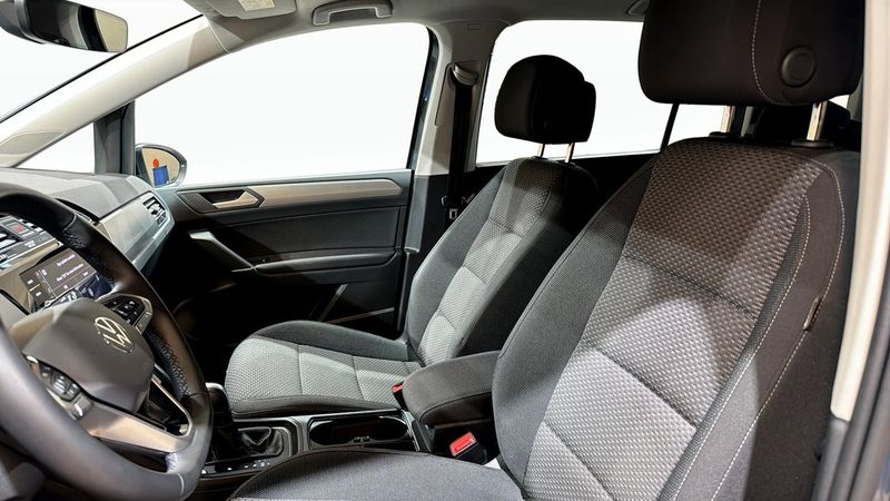Volkswagen Touran bild 8