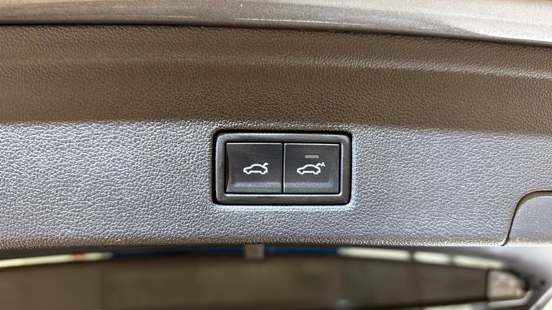 Volkswagen Touareg bild 16