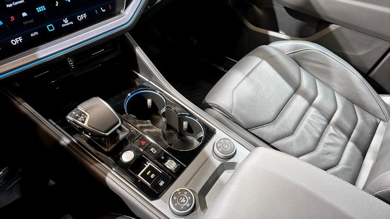Volkswagen Touareg bild 21