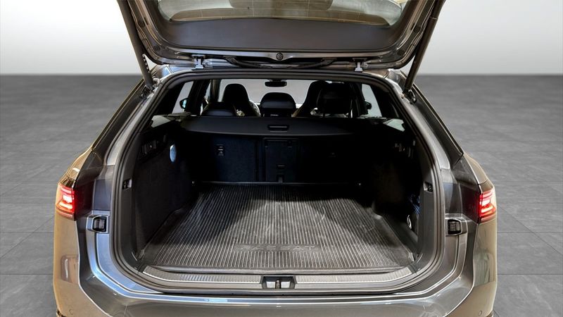 Volkswagen Passat bild 13