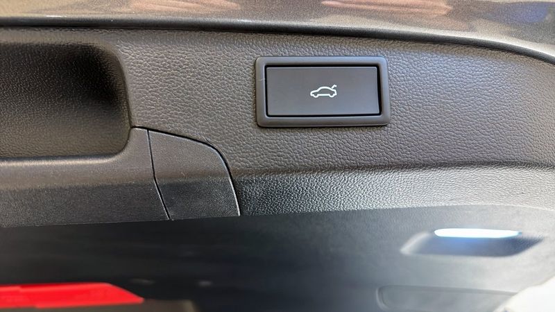 Volkswagen Passat bild 15