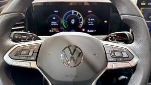 Volkswagen Passat bild 20
