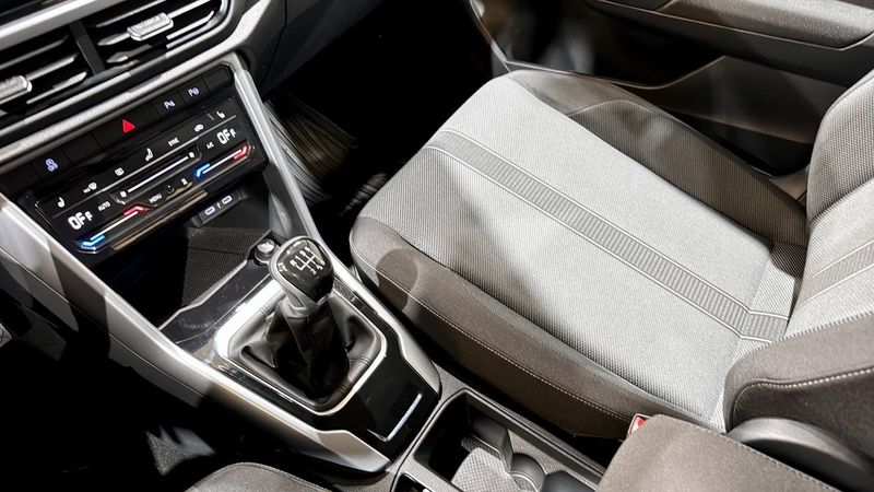 Volkswagen T-Roc bild 15