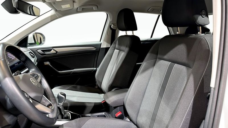 Volkswagen T-Roc bild 8