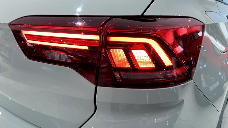 Volkswagen T-Roc bild 13