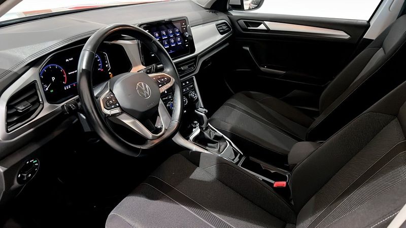 Volkswagen T-Roc bild 7