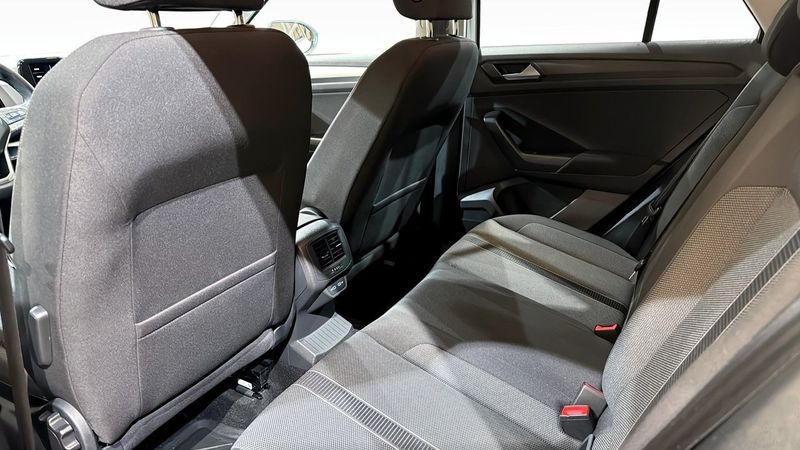 Volkswagen T-Roc bild 11