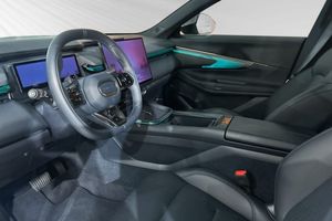 Lynk & Co 08 bild 6
