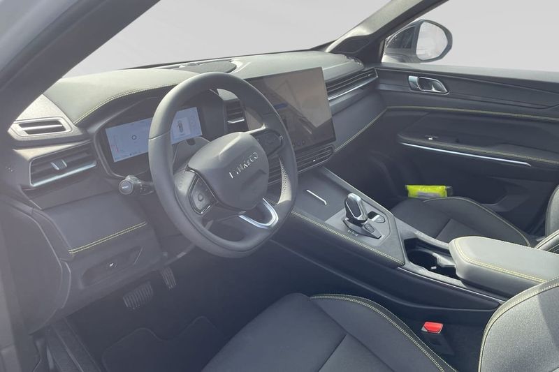 Lynk & Co 01 bild 6