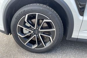 Lynk & Co 01 bild 11