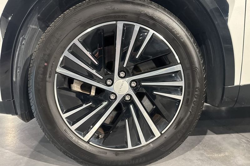 Lynk & Co 08 bild 11