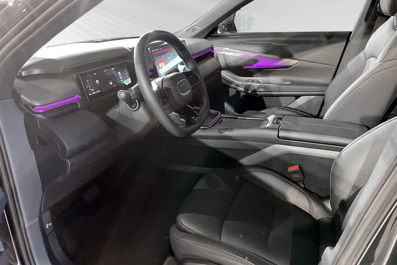 Lynk & Co 08 bild 6
