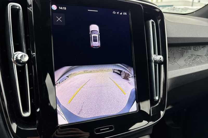 Volvo EX40 bild 13