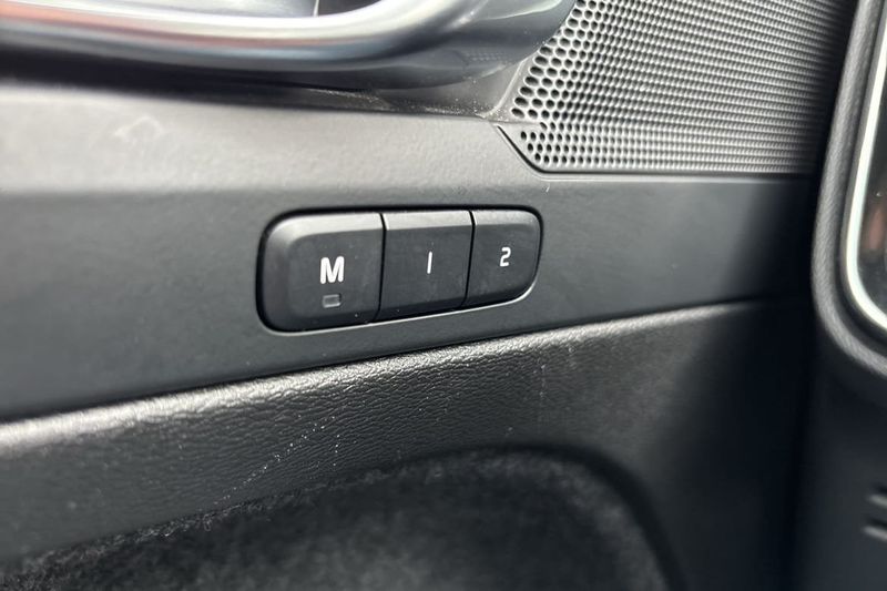 Volvo EX40 bild 12