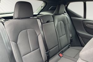 Volvo EX40 bild 11