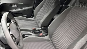 Peugeot 208 bild 8