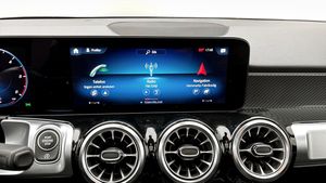 Mercedes GLB200 bild 9