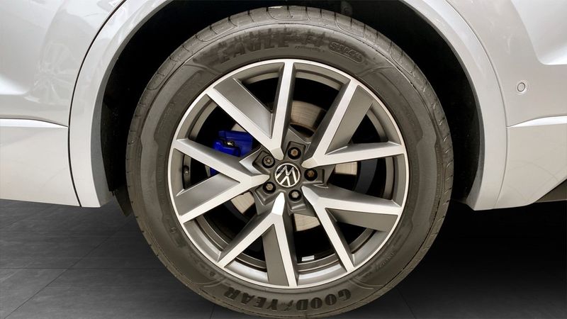 Volkswagen Touareg bild 6