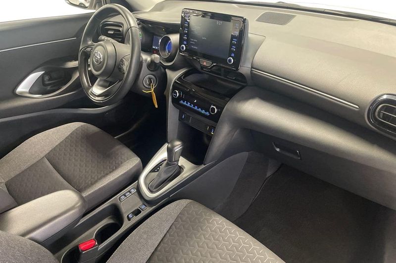 Toyota Yaris Cross bild 7