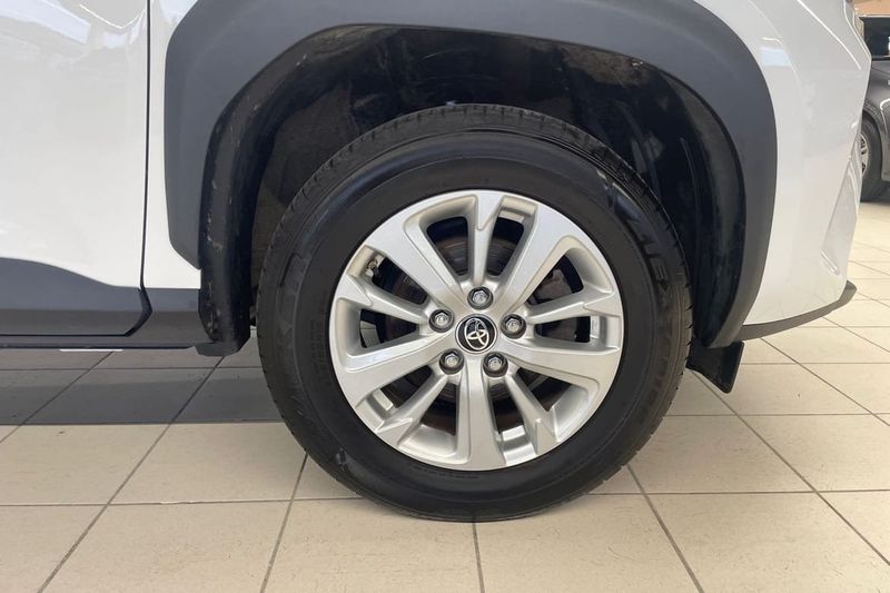 Toyota Yaris Cross bild 17