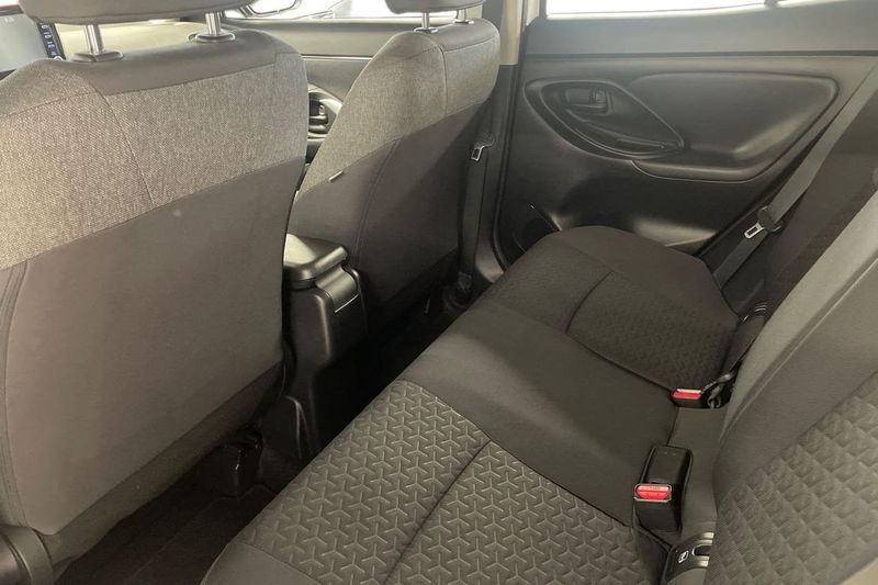 Toyota Yaris Cross bild 13