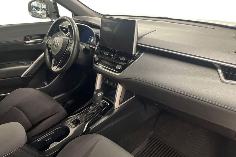 Toyota Corolla Cross bild 7