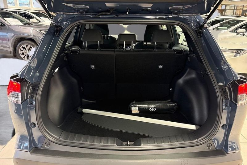 Toyota Corolla Cross bild 12