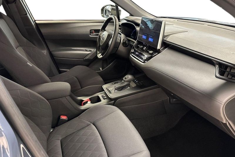 Toyota Corolla Cross bild 7
