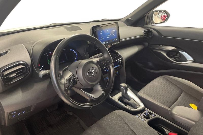 Toyota Yaris Cross bild 14