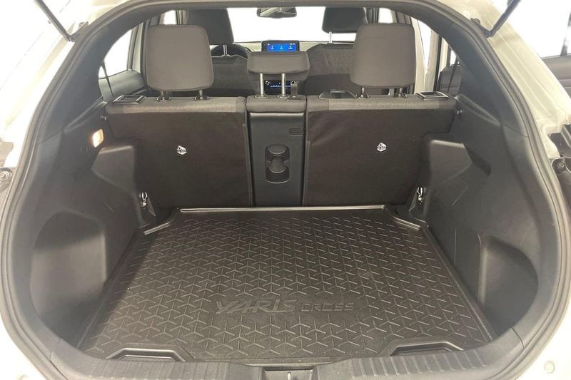 Toyota Yaris Cross bild 12