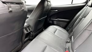 Lexus UX bild 11