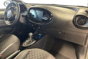 Toyota Aygo X bild 7