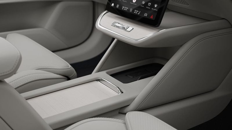 Volvo ES90 bild 15