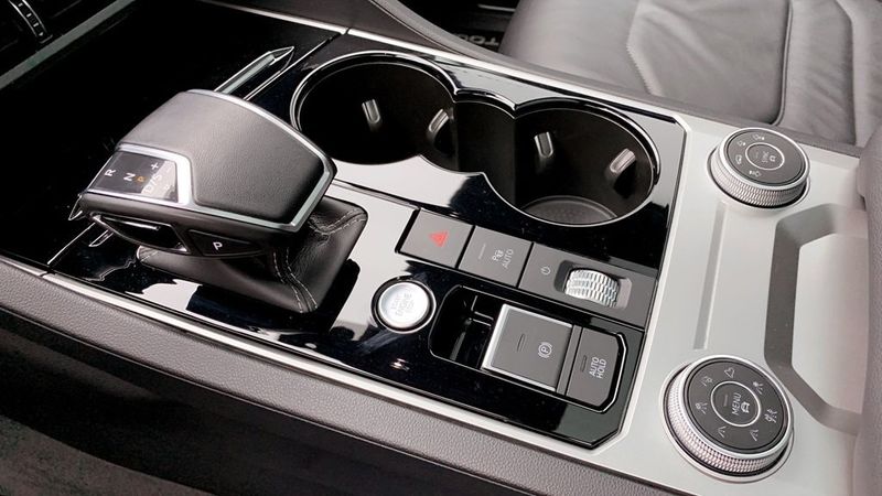 Volkswagen Touareg bild 17