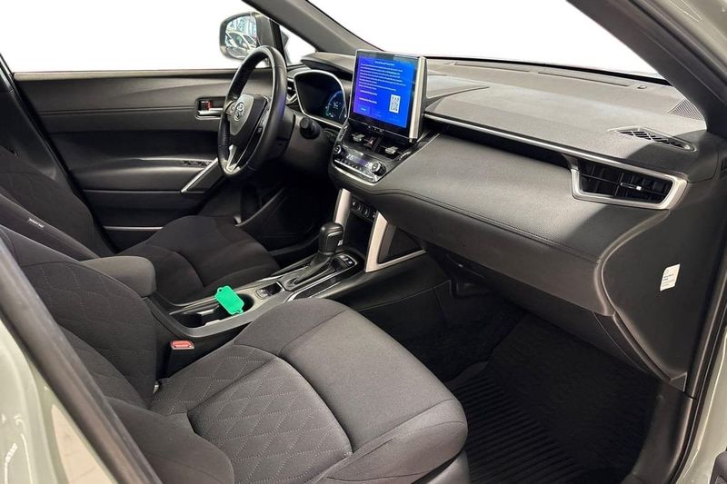 Toyota Corolla Cross bild 7