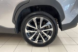 Toyota Corolla Cross bild 17