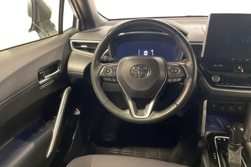 Toyota Corolla Cross bild 11